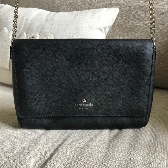 kate spade Handbags - Kate Spade Crossbody Chain Purse